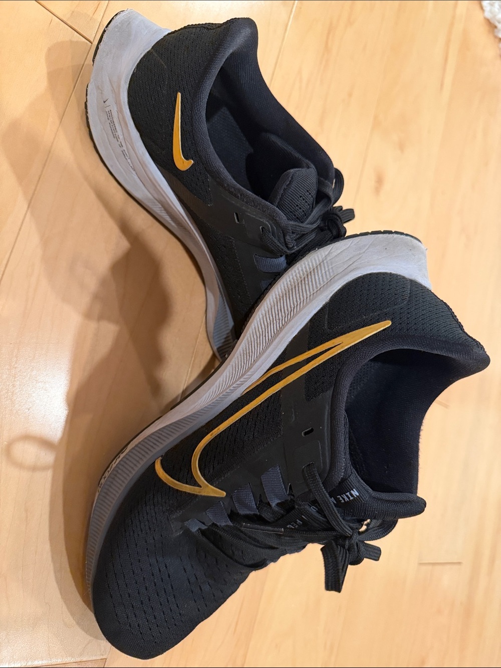 Nike women’s air Pegasus 38